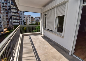 Квартира планировки 3+1 в микрорайоне Гюрсу - Анталия 