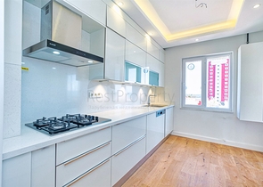 Квартира планировки 2+1 в микрорайоне Гюзельоба - Анталия 