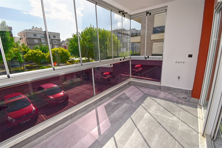 Квартира планировки 3+1 в микрорайоне Кызылтопрак - Анталия 