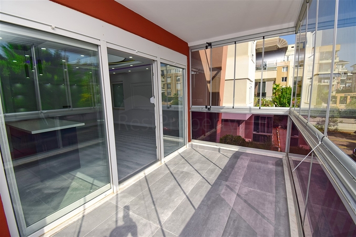 Квартира планировки 3+1 в микрорайоне Кызылтопрак - Анталия 