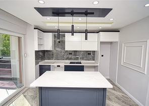 Квартира планировки 3+1 в микрорайоне Кызылтопрак - Анталия 