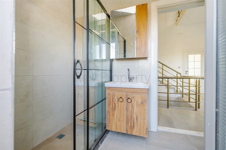 Вилла планировки 5+1 в районе Дошемеалты - Анталия 