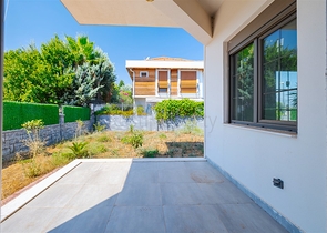 Вилла планировки 5+1 в районе Дошемеалты - Анталия 