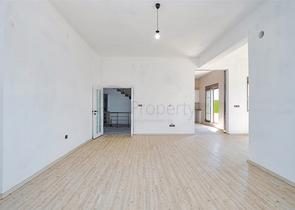 Вилла планировки 5+1 в районе Дошемеалты - Анталия 