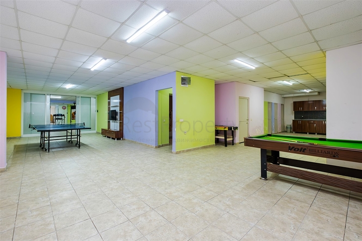 Квартира планировки 3+1 в центре города Анталия 