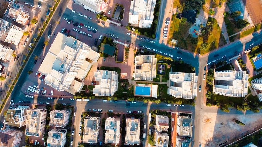 Квартира планировки 3+1 в центре города Анталия 