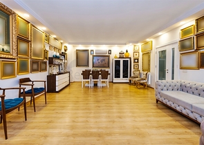 Квартира планировки 3+1 в центре города Анталия 