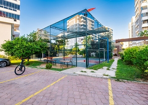 Квартира планировки 3+1 в центре города Анталия 