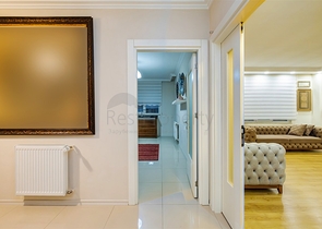 Квартира планировки 3+1 в центре города Анталия 