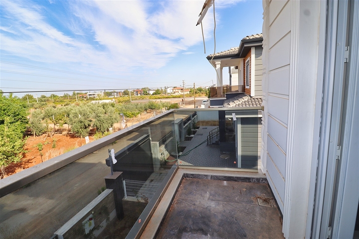 Вилла планировки 5+1 в районе Дошемеалты - Анталия 