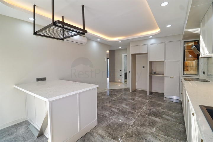 Вилла планировки 5+1 в районе Дошемеалты - Анталия 