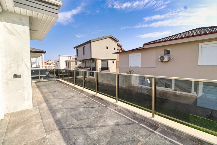 Вилла планировки 5+1 в районе Дошемеалты - Анталия 