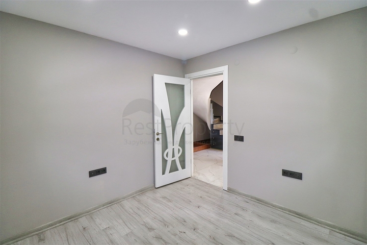 Вилла планировки 5+1 в районе Дошемеалты - Анталия 