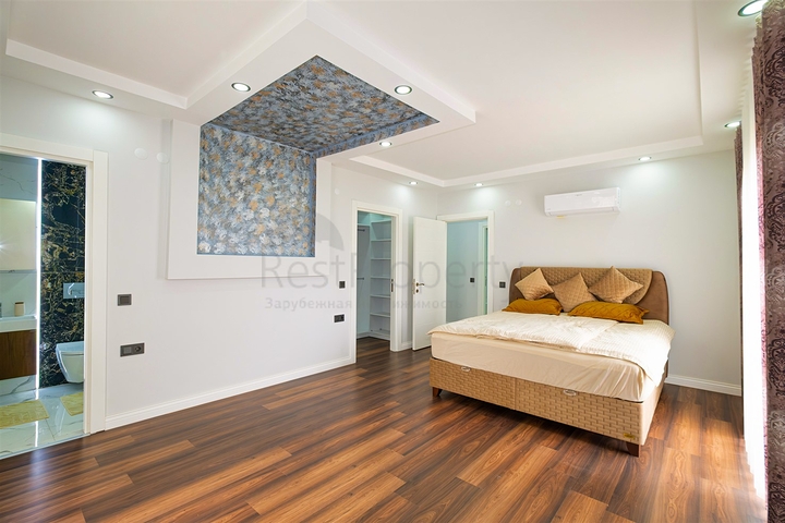 Вилла планировки 5+1 в микрорайоне Гюзельоба - Анталия 