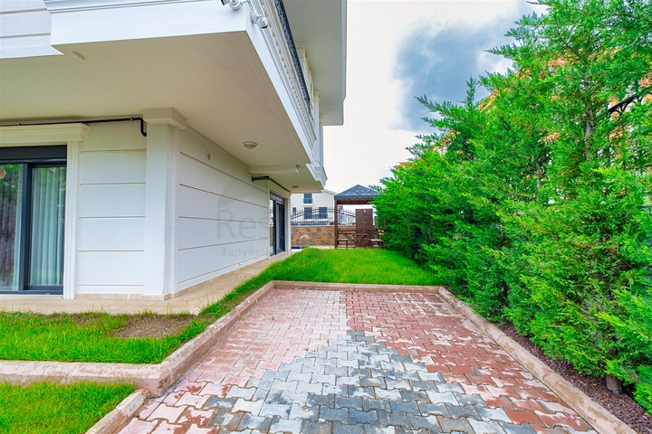 Вилла планировки 5+1 в микрорайоне Гюзельоба - Анталия 