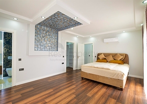 Вилла планировки 5+1 в микрорайоне Гюзельоба - Анталия 