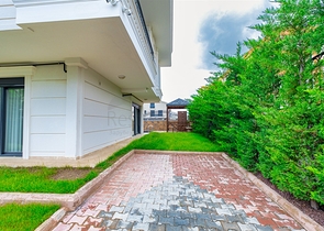 Вилла планировки 5+1 в микрорайоне Гюзельоба - Анталия 