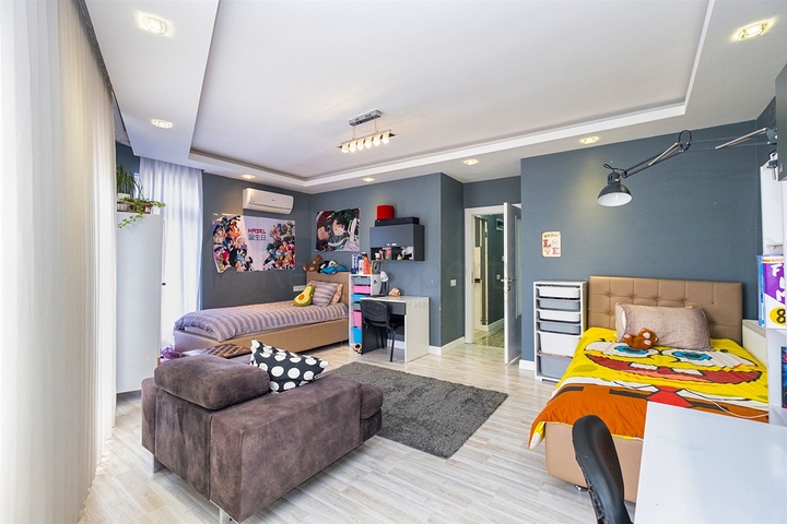 Квартира планировки 3+1 дуплекс в микрорайоне Енигюн - Анталия 