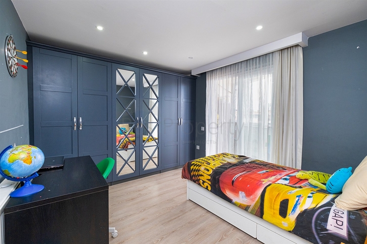 Квартира планировки 3+1 дуплекс в микрорайоне Енигюн - Анталия 