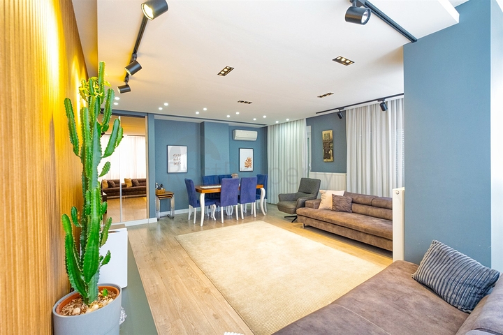 Квартира планировки 3+1 дуплекс в микрорайоне Енигюн - Анталия 