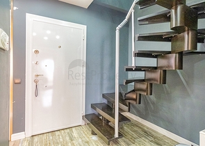 Квартира планировки 3+1 дуплекс в микрорайоне Енигюн - Анталия 