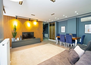 Квартира планировки 3+1 дуплекс в микрорайоне Енигюн - Анталия 