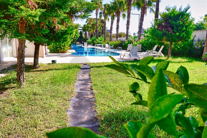 Квартира планировки 3+1 в районе Кемер - Анталия 