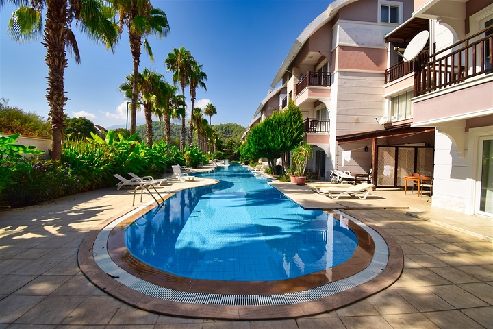 Квартира планировки 3+1 в районе Кемер - Анталия 