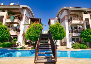 Квартира планировки 3+1 в районе Кемер - Анталия 