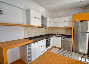 Квартира планировки 3+1 в районе Кемер - Анталия 