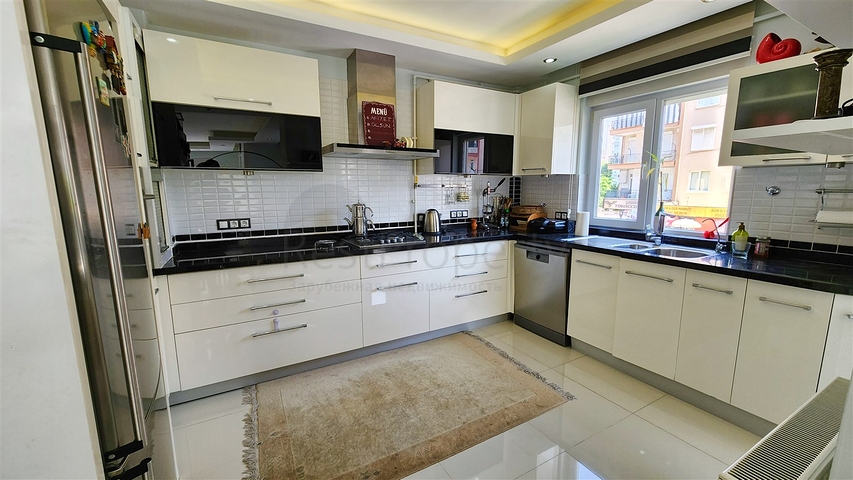 Квартира планировки 3+1 в микрорайоне Ешильбахче - Анталия 