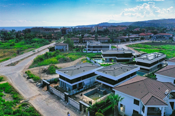 Вилла планировки 4+1 в районе Кемер - Анталия 