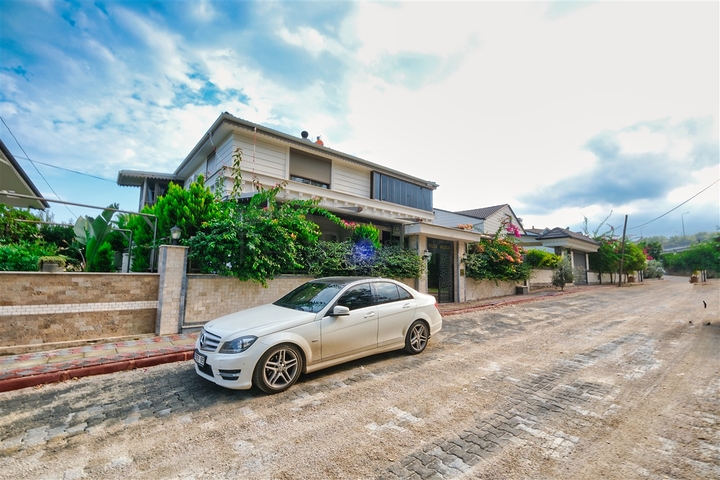 Вилла планировки 3+2 в районе Кемер - Анталия 