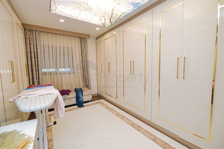 Вилла планировки 3+2 в районе Кемер - Анталия 