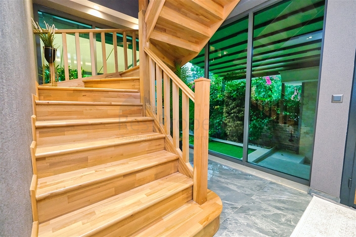 Вилла планировки 3+2 в районе Кемер - Анталия 