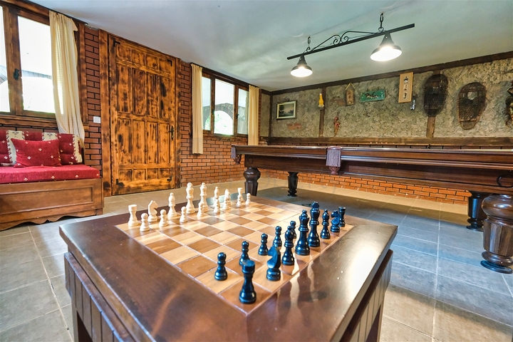 Вилла планировки 6+1 в районе Кемер - Анталия 