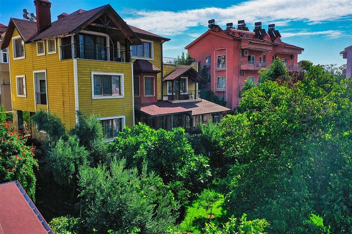 Вилла планировки 6+1 в районе Кемер - Анталия 