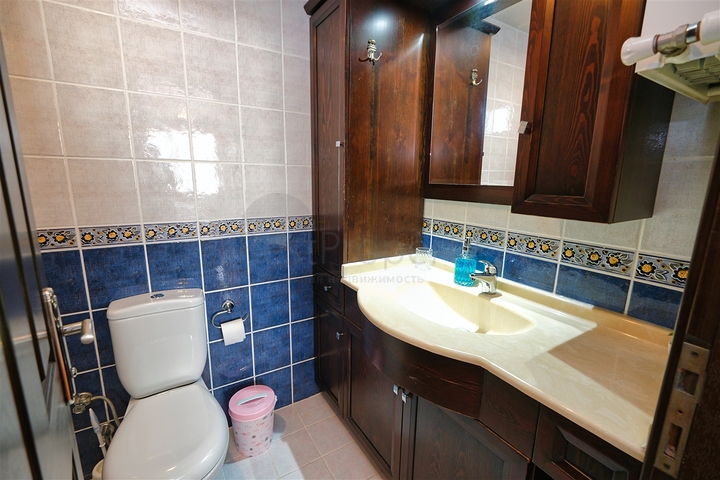 Вилла планировки 6+1 в районе Кемер - Анталия 