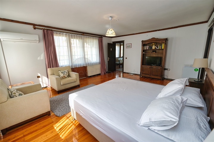 Вилла планировки 6+1 в районе Кемер - Анталия 