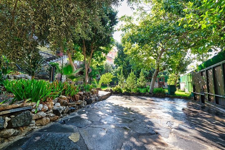 Вилла планировки 6+1 в районе Кемер - Анталия 