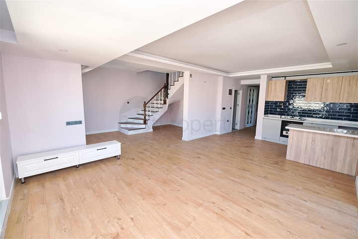 Квартиры планировки 2+1 , 4+1 и 5+1 дуплекс в микрорайоне Синан - Анталия 