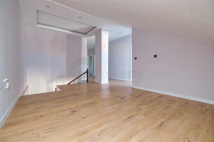 Квартиры планировки 2+1 , 4+1 и 5+1 дуплекс в микрорайоне Синан - Анталия 