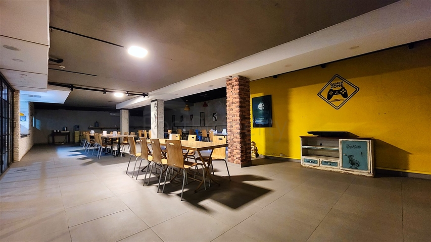 На продажу выставлен отель, имеющий 57 номеров в районе Кепез - Анталия 