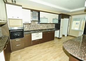 Квартира планировки 4+1 в микрорайоне Сителер - Анталия 