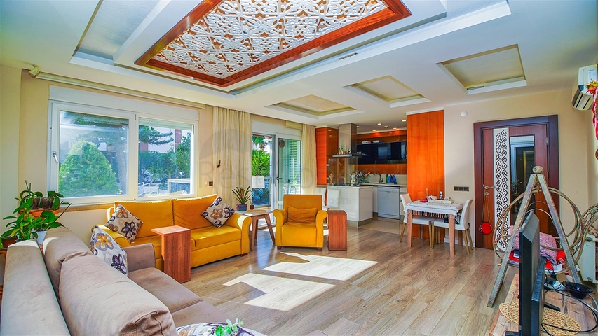 Квартира планировки 2+1 в микрорайоне Унджалы - Анталия 