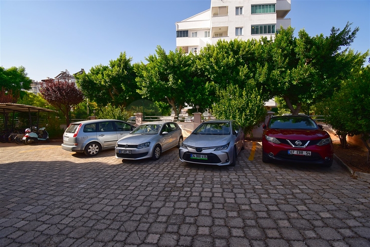 Квартира планировки 3+1 в микрорайоне Унджалы - Анталия 