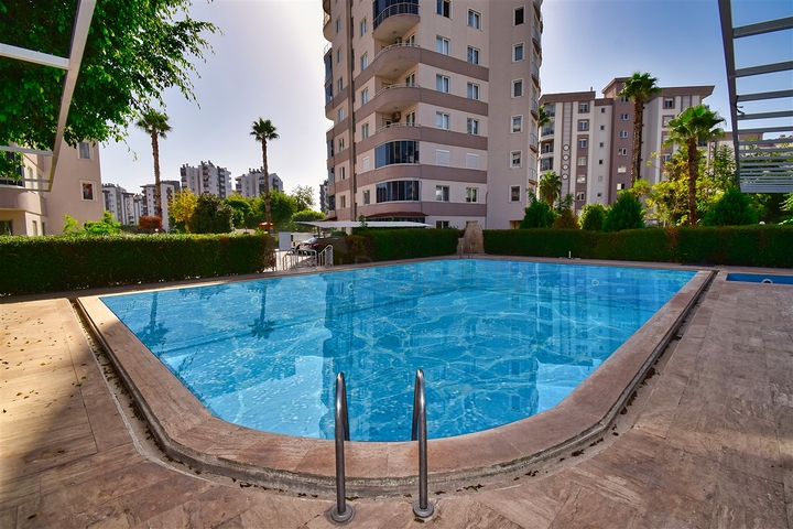 Квартира планировки 3+1 в микрорайоне Унджалы - Анталия 