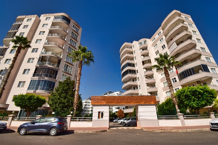 Квартира планировки 3+1 в микрорайоне Унджалы - Анталия 