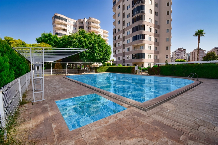 Квартира планировки 3+1 в микрорайоне Унджалы - Анталия 