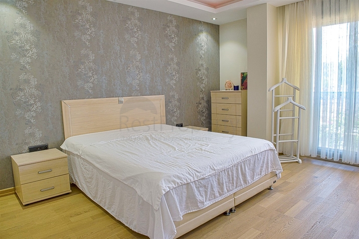 Квартира планировки 4+1 дуплекс в микрорайоне Зюмрют - Анталия 